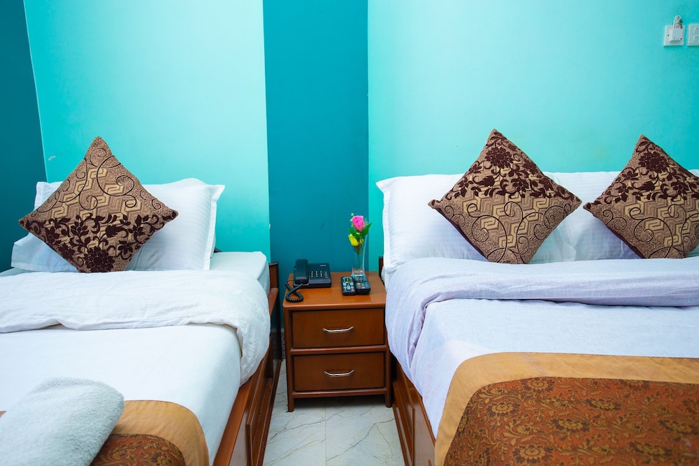 Standard Triple Room, 1 Bedroom, Hill View photo 3