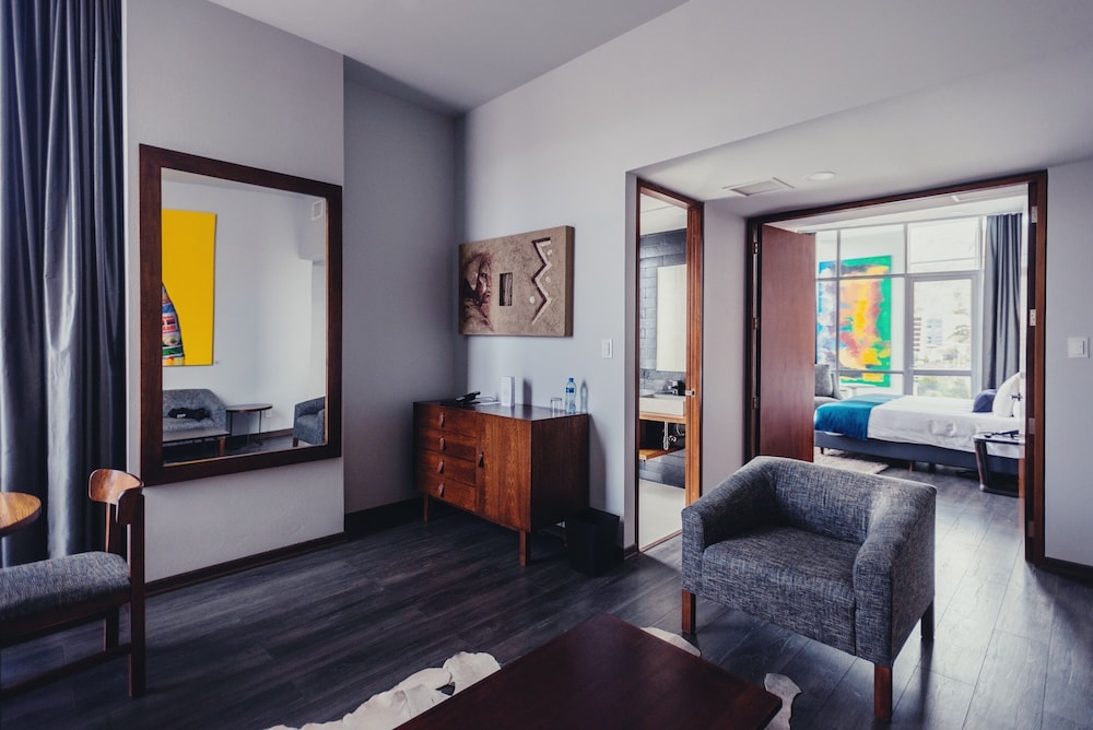 Suite (Atix) photo 3