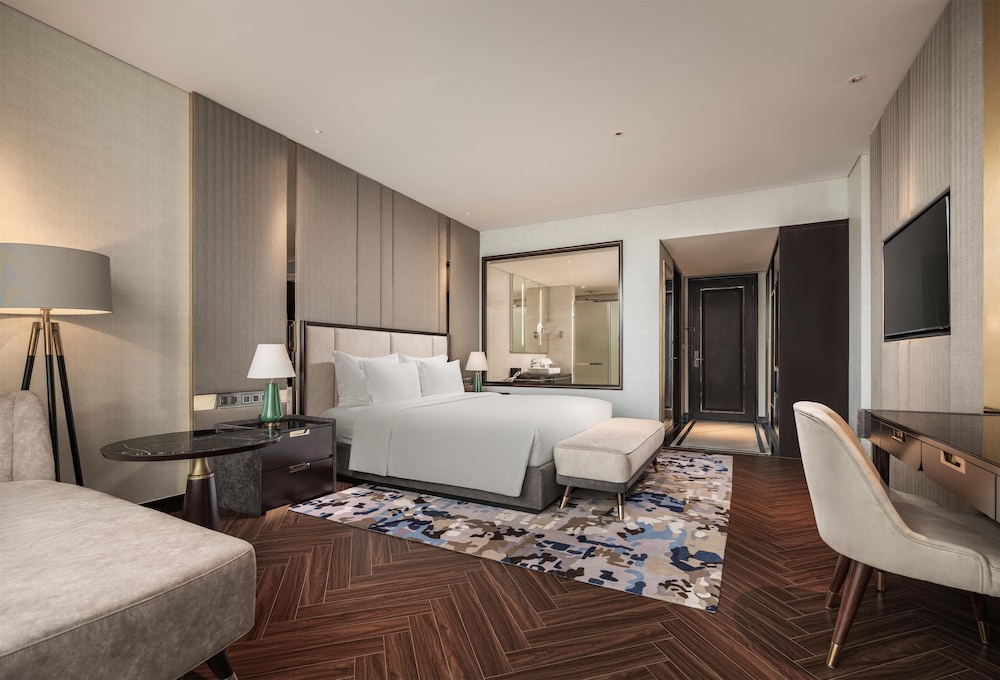Deluxe Room, Bay View - Photo 3