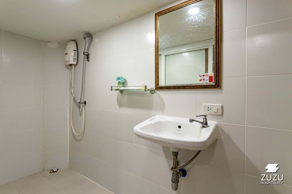 Superior Room - Photo 10
