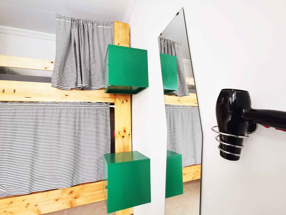 Superior Shared Dormitory, Mixed Dorm