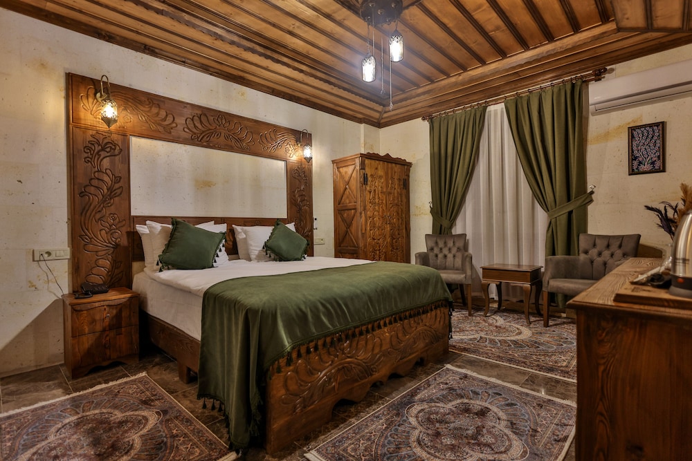 Deluxe Room (Private Garden) - Photo 16