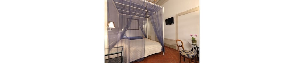 Triple Room, Stair Access Only photo 1