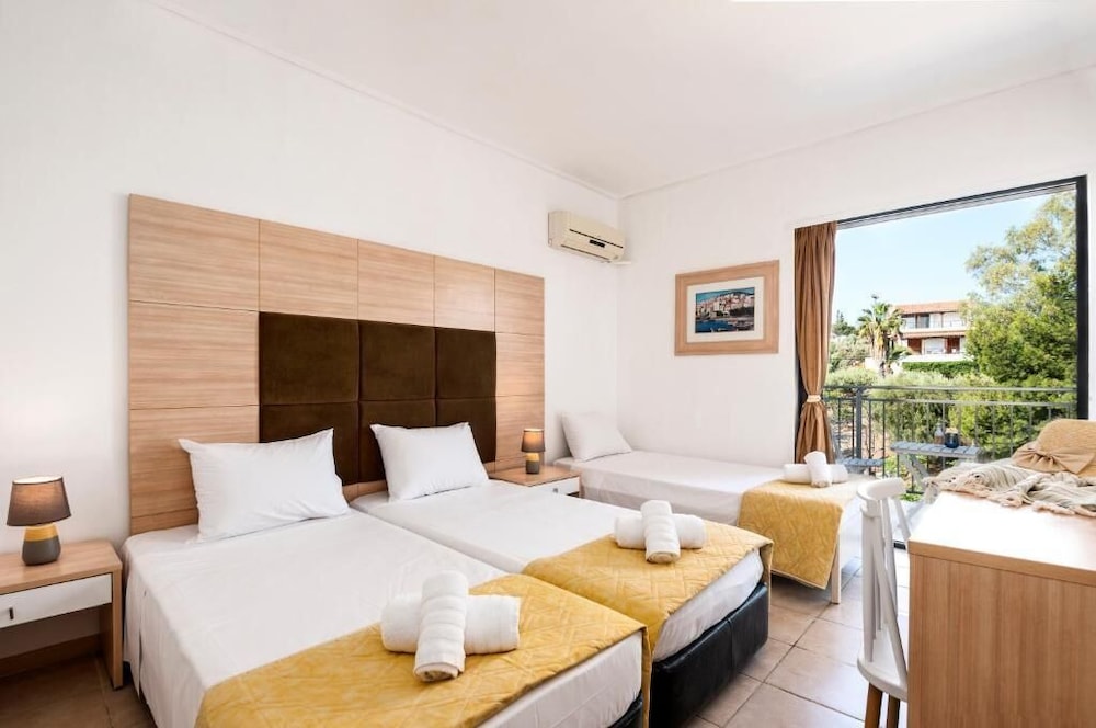 Triple Room, Mountain View photo 2