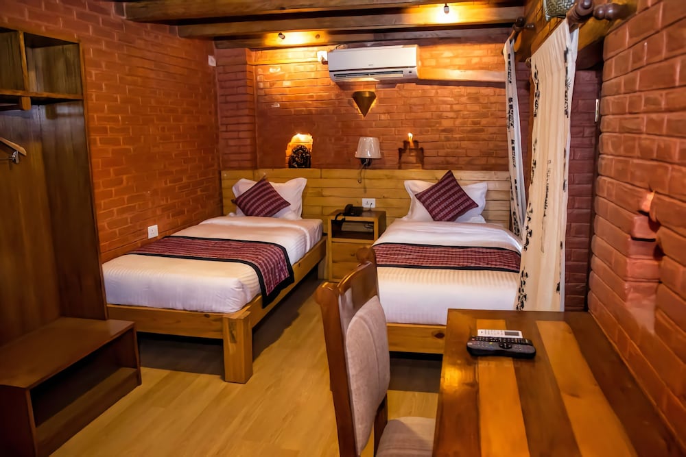 Standard Twin Room (Ac) photo 2
