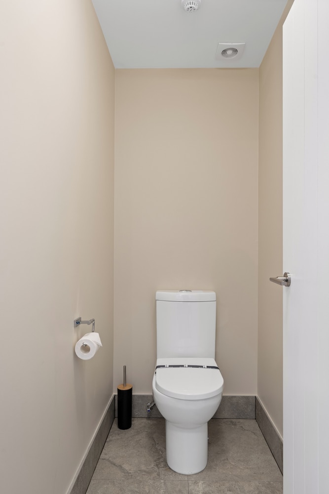 Executive Apartment, 2 Bedrooms, Mountain View, Mezzanine