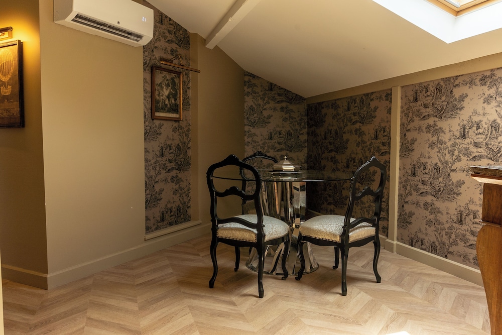 Executive Suite, Multiple Beds, Lake View, Tower