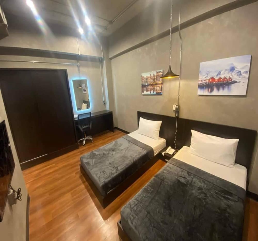 Standard Twin Room photo 1