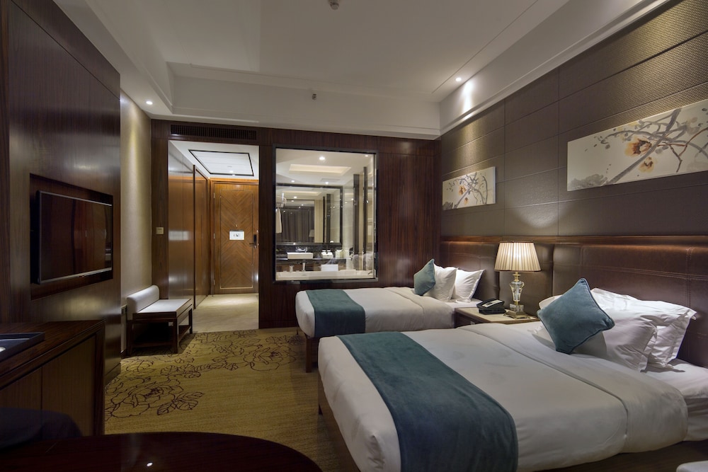 Superior Twin Room photo 2
