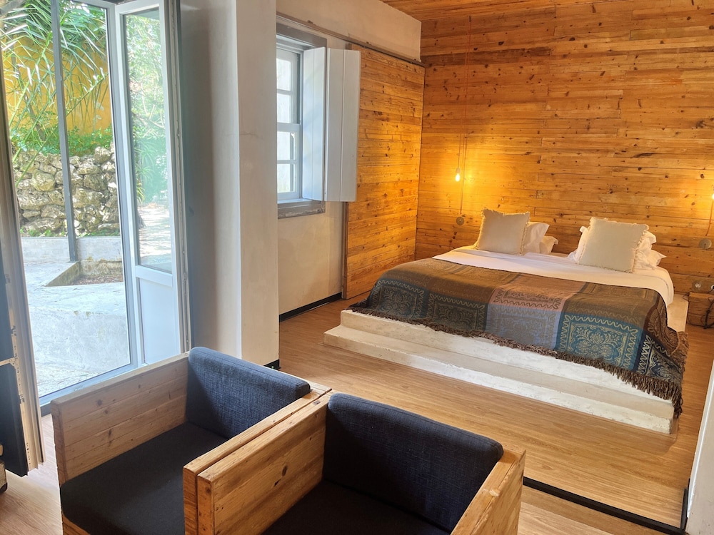 Available room
