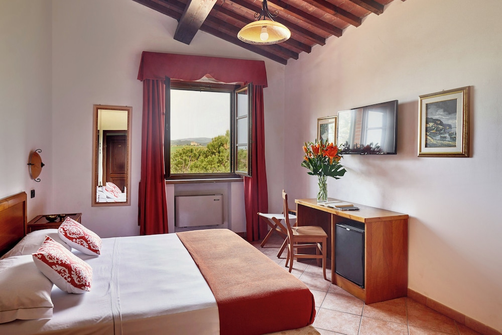 Superior Double or Twin Room - Photo 3