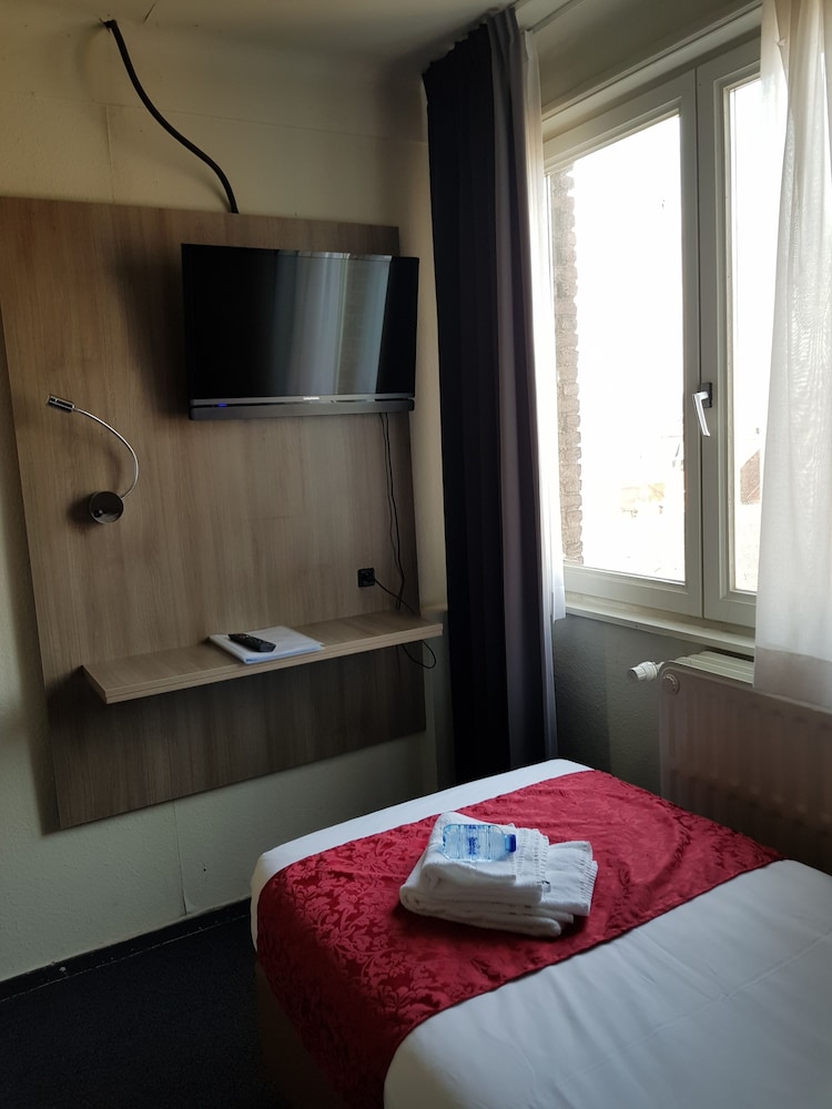 Economy Single Room photo 3