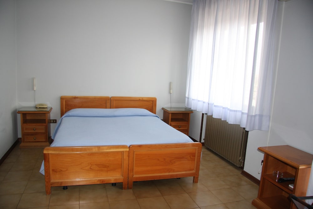 Standard Triple Room photo 1