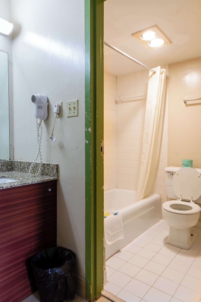 Deluxe Room, 2 Double Beds, Non Smoking - Photo 7