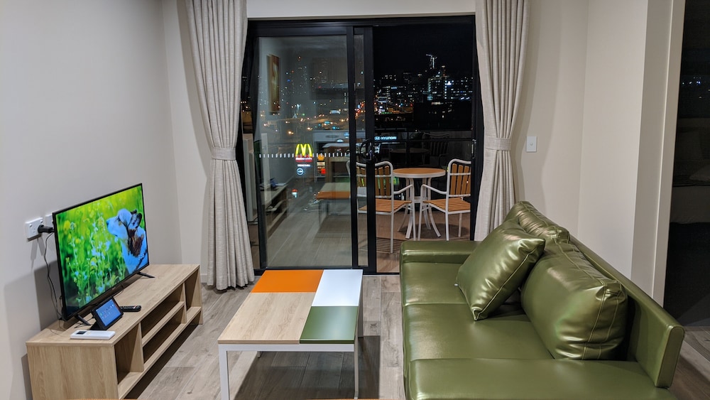 Apartment, 1 Bedroom, City View - Photo 12