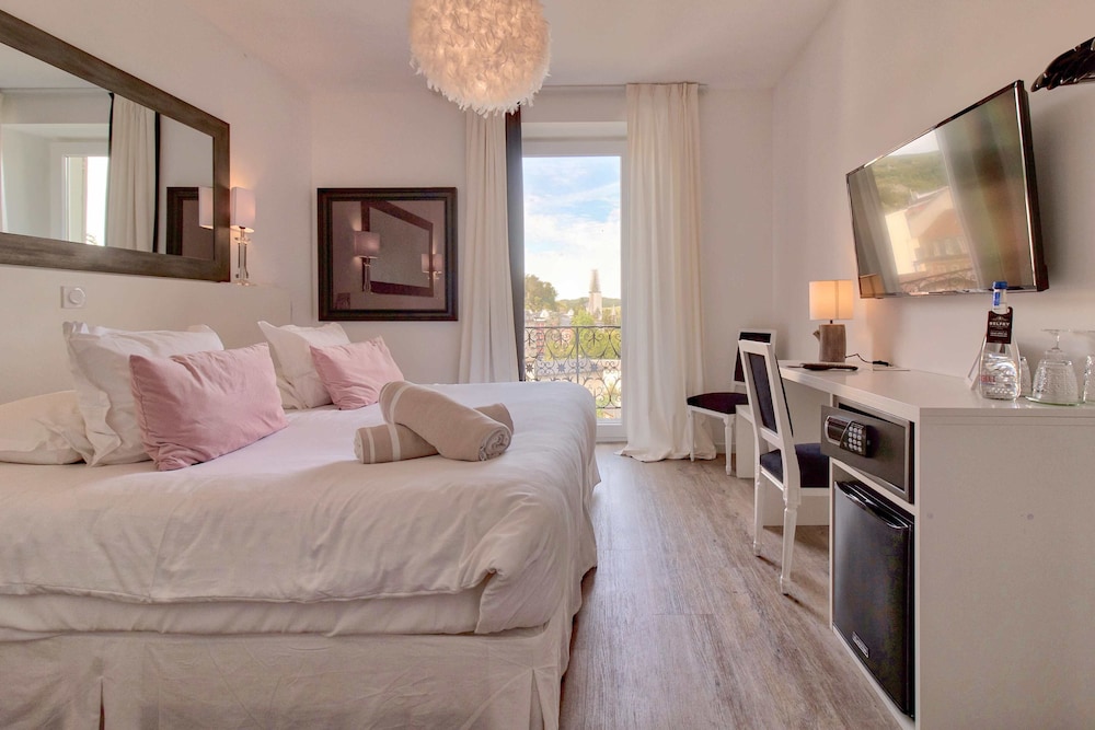 Premium Double Room - Photo 2