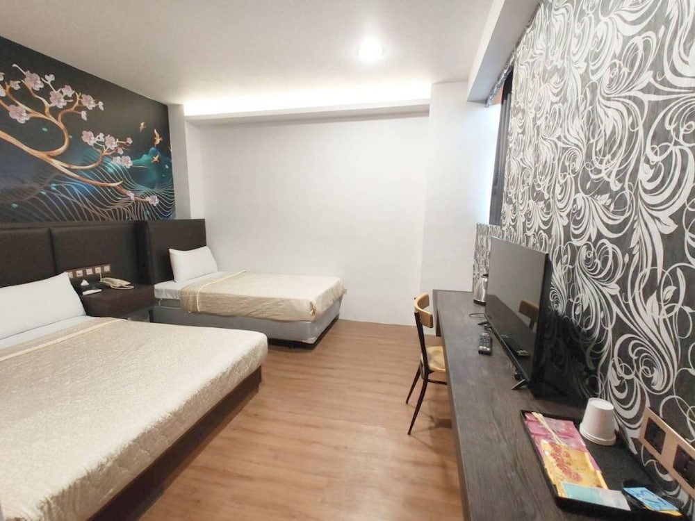 Deluxe Triple Room photo 2