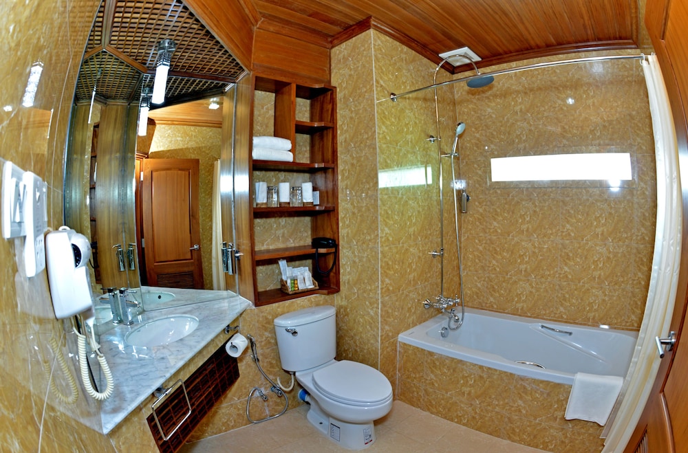 Deluxe Room, Balcony photo 3