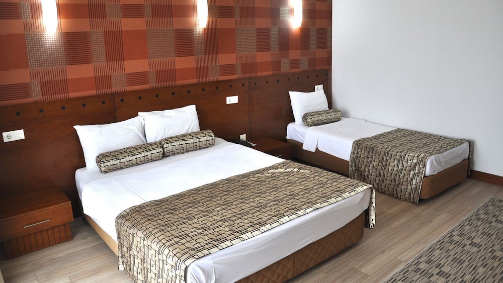 Standard Triple Room photo 1