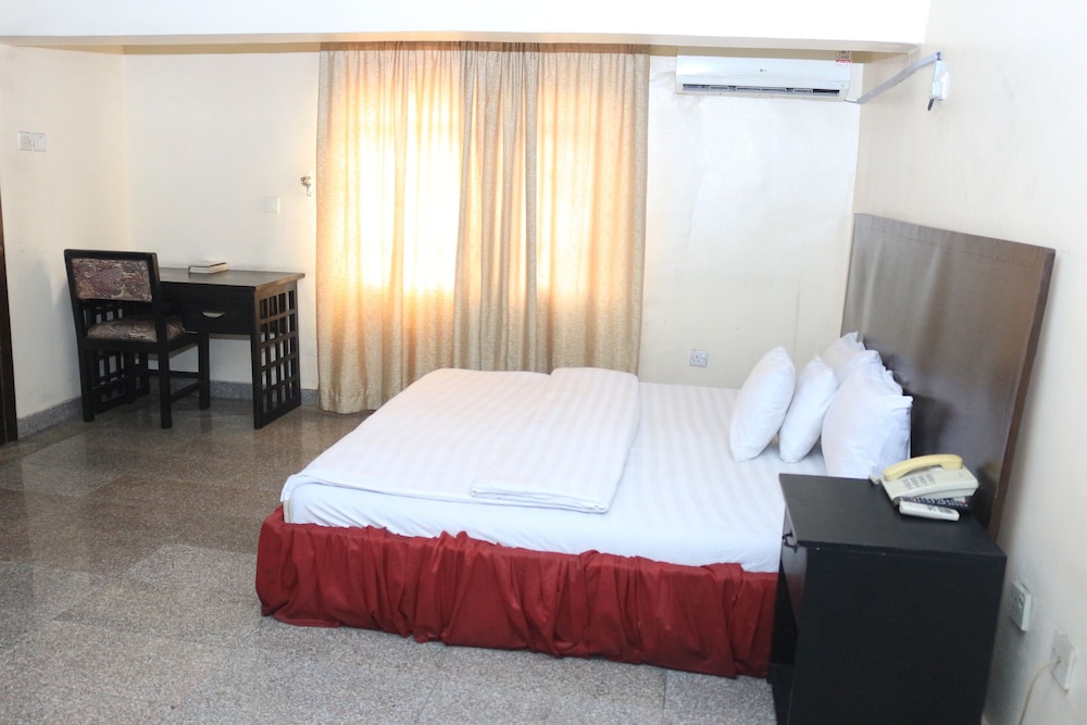 Deluxe Room, 1 Double Bed, Non Smoking photo 3