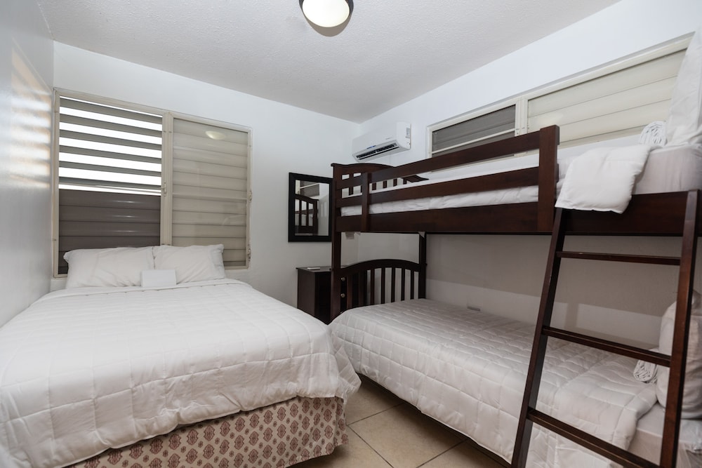 Deluxe Studio Suite