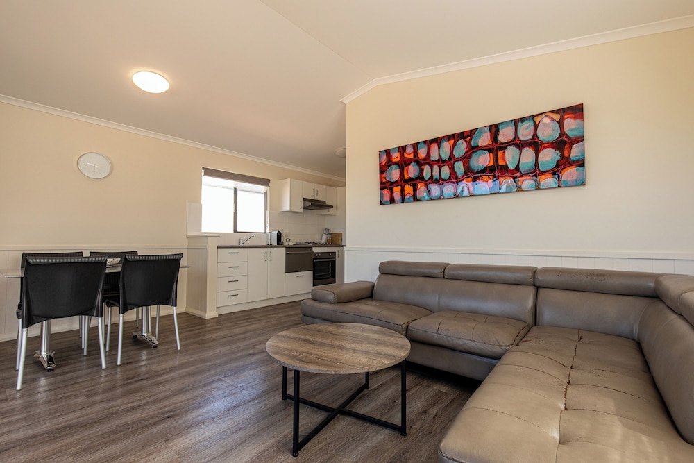 Premium Chalet, 2 Bedrooms, Non Smoking, Kitchen photo 3