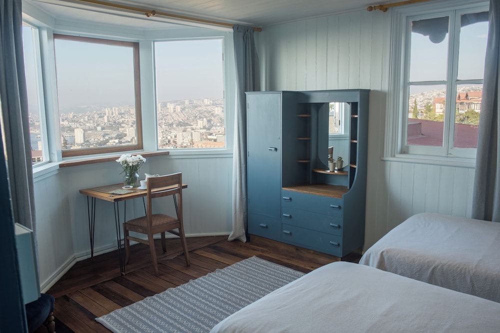 Twin Room, Sea View