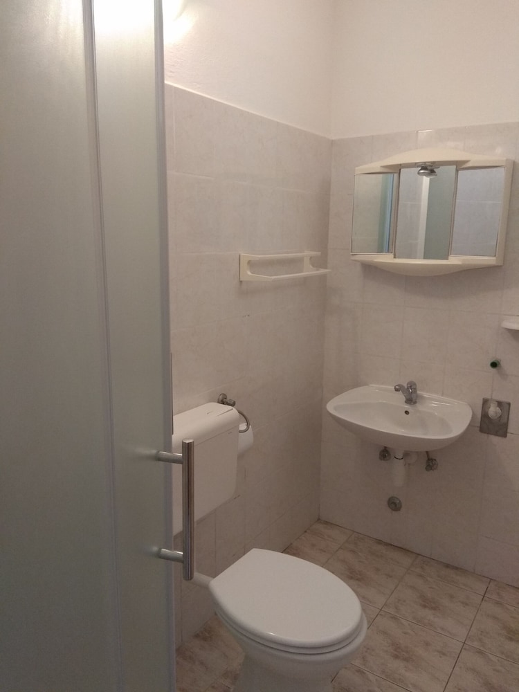 Apartment (A1) photo 2