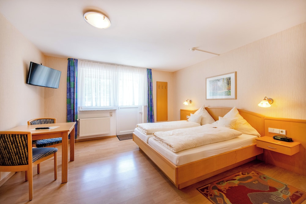 Comfort Apartment, 3 Bedrooms photo 2