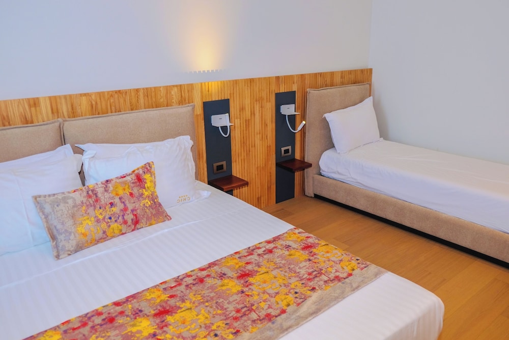 Deluxe Triple Room, Balcony, Sea View
