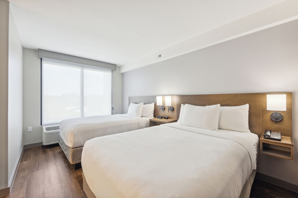 Room, 2 Double Beds (High Floor) - Photo 1