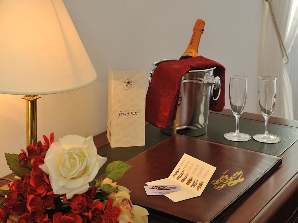 Deluxe Double Room - Photo 5