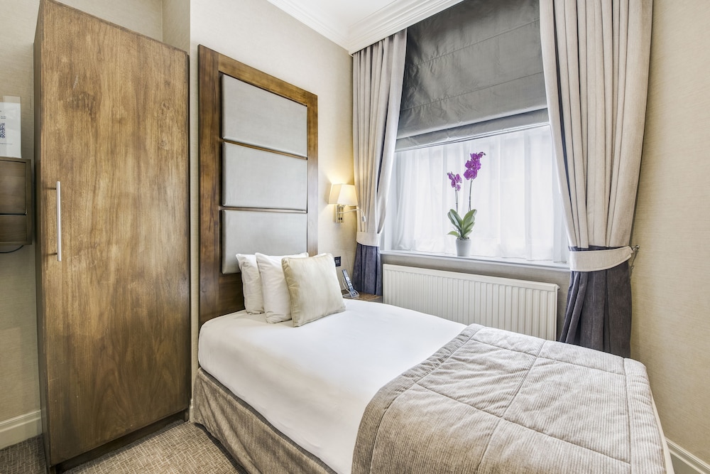 Superior Single Room photo 3