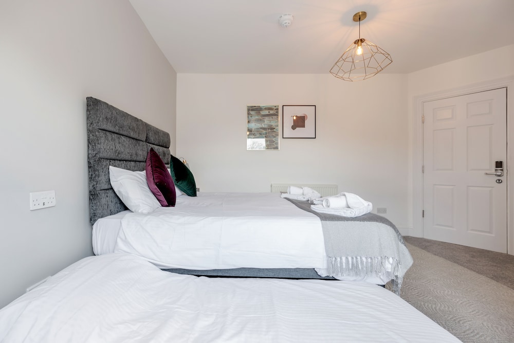 Deluxe Triple Room, Private Bathroom photo 1