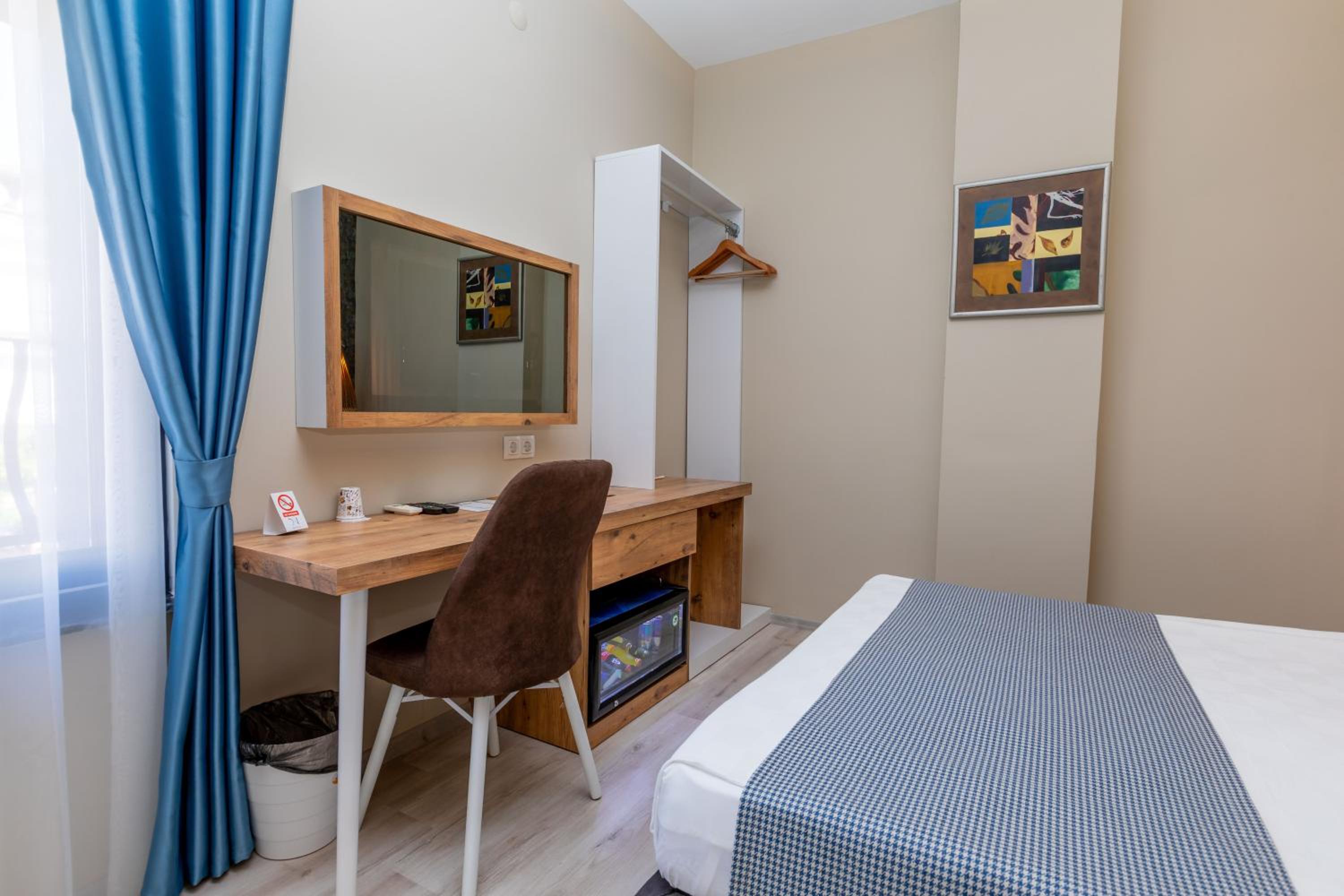 Standard Double Room photo 3