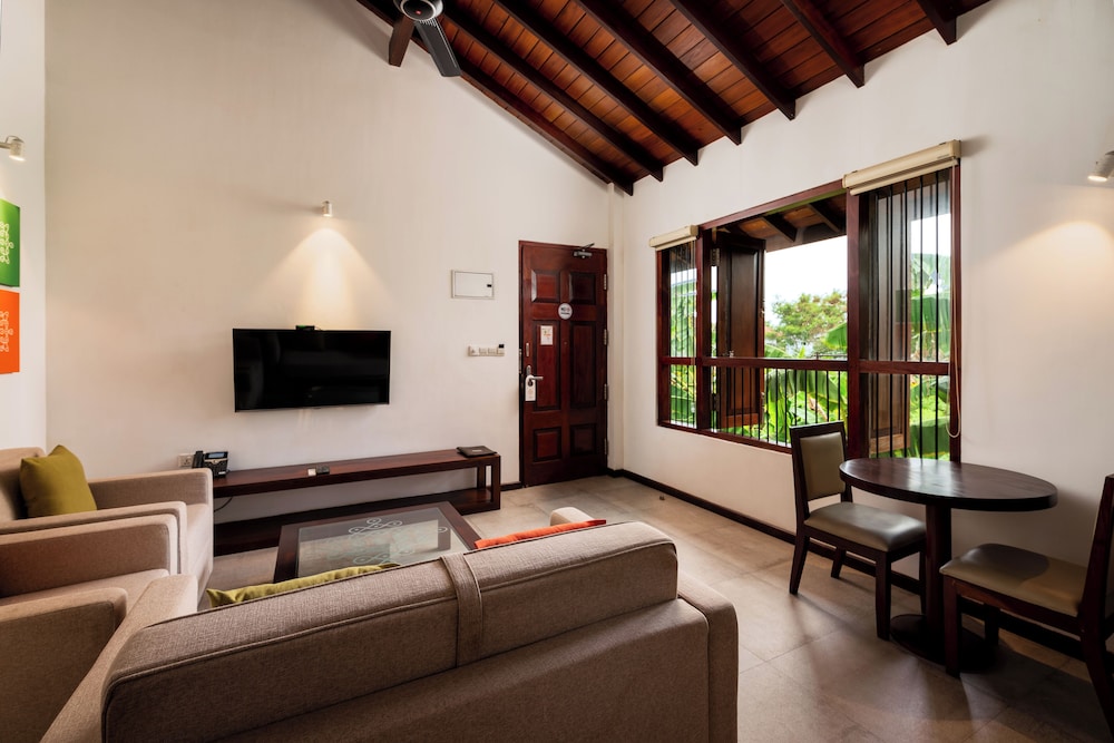 Deluxe Suite, 1 Bedroom, Garden View photo 2