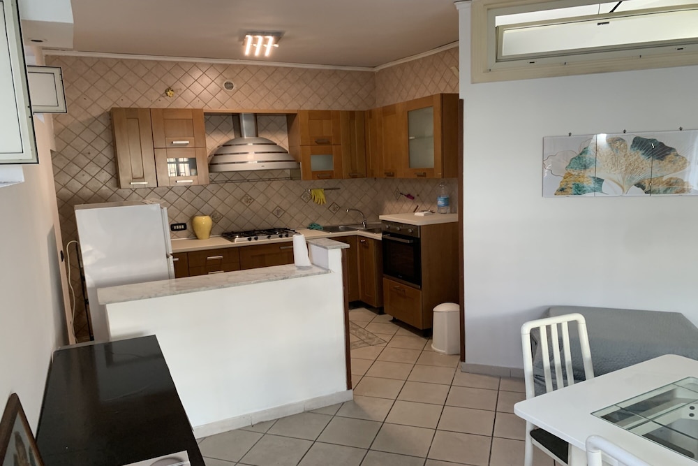 Family Apartment, 2 Bedrooms (Coroglio Apt 5 Minutes From The Sea)