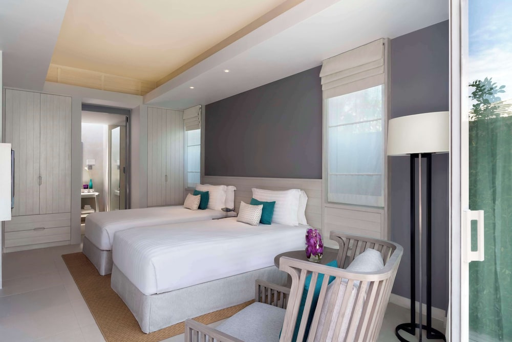 Avani Deluxe Room photo 2