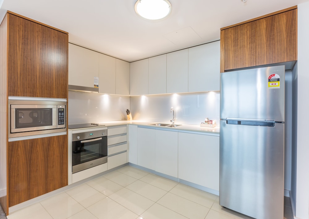One-Bedroom Apartment Low Floor - Photo 4