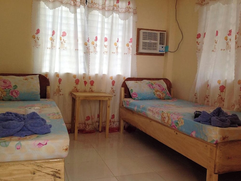 Standard Twin Room photo 1