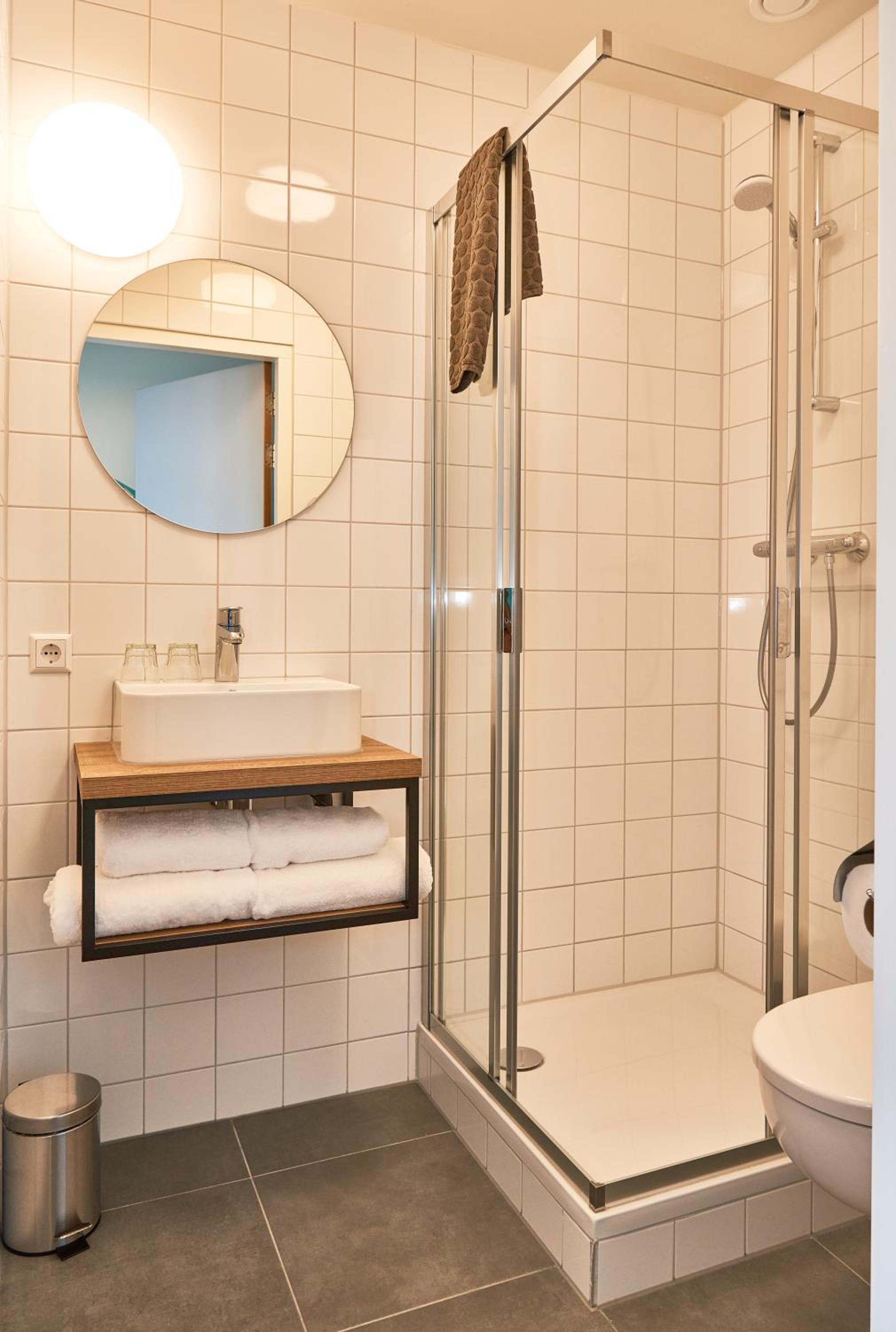 Deluxe Double or Twin Room photo 2