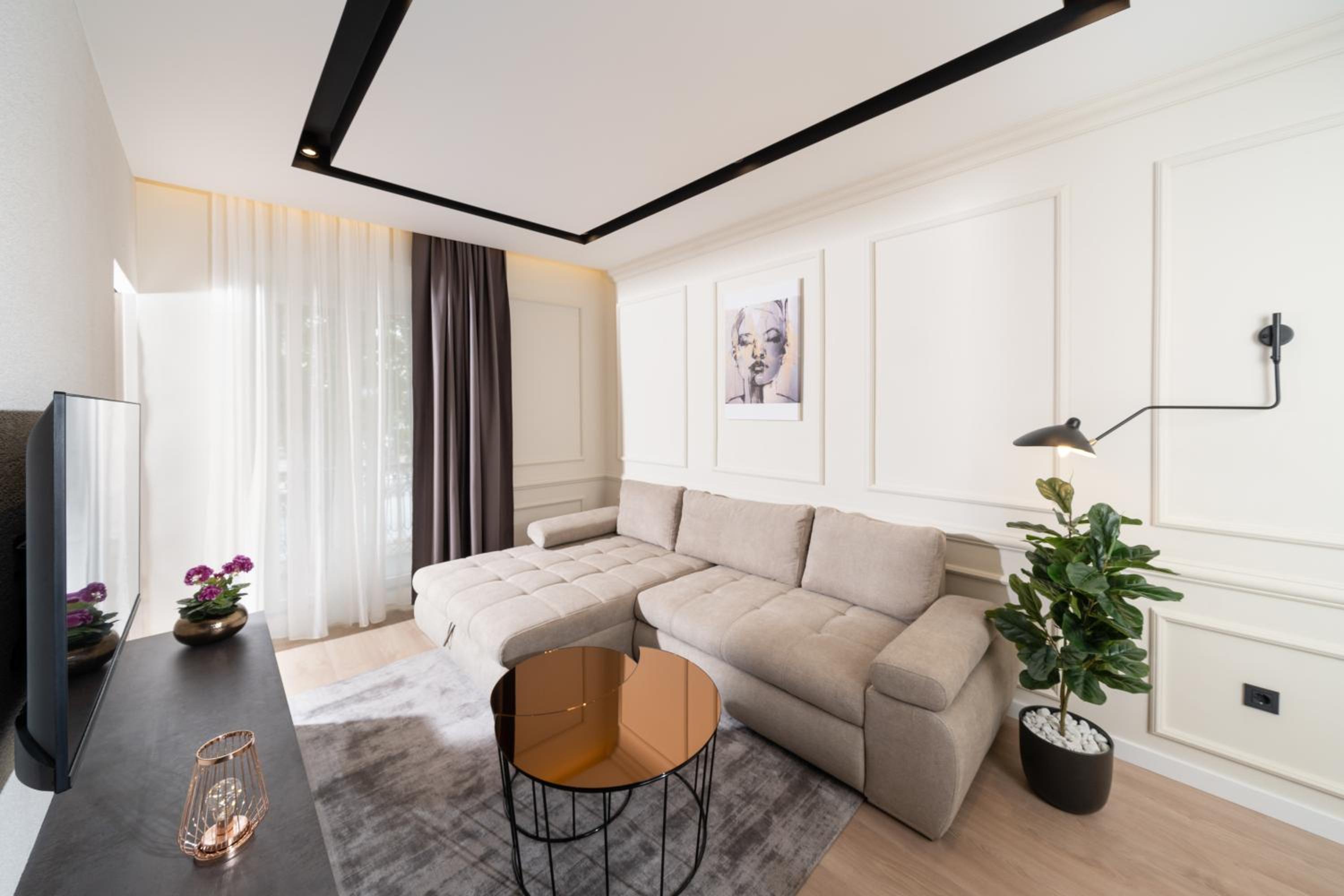 Apartment with Balcony