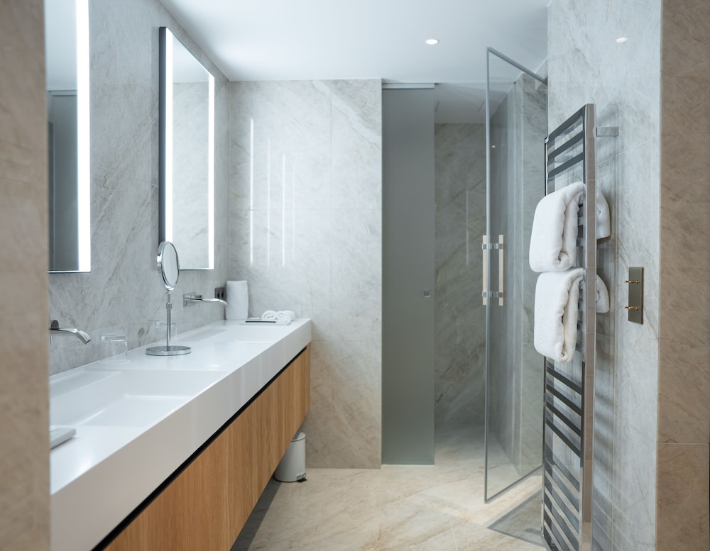 Suite avec Hammam, Terrasse et Jardin