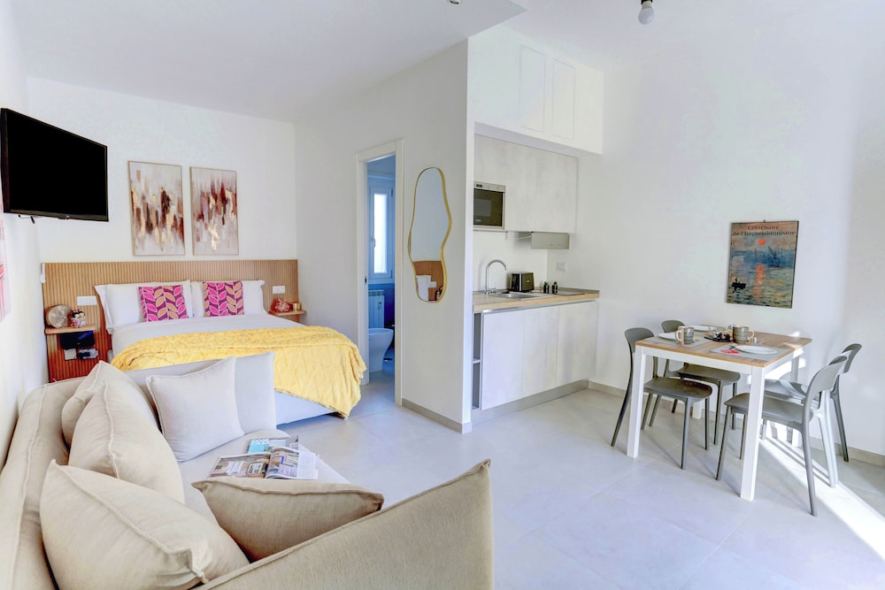 Apartment, City View