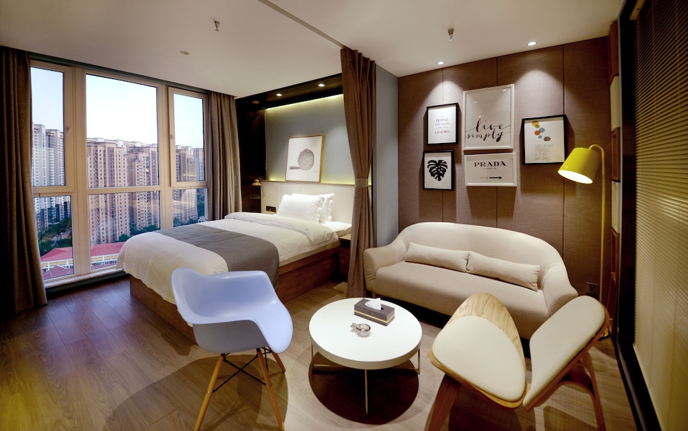 Superior Double Room With View