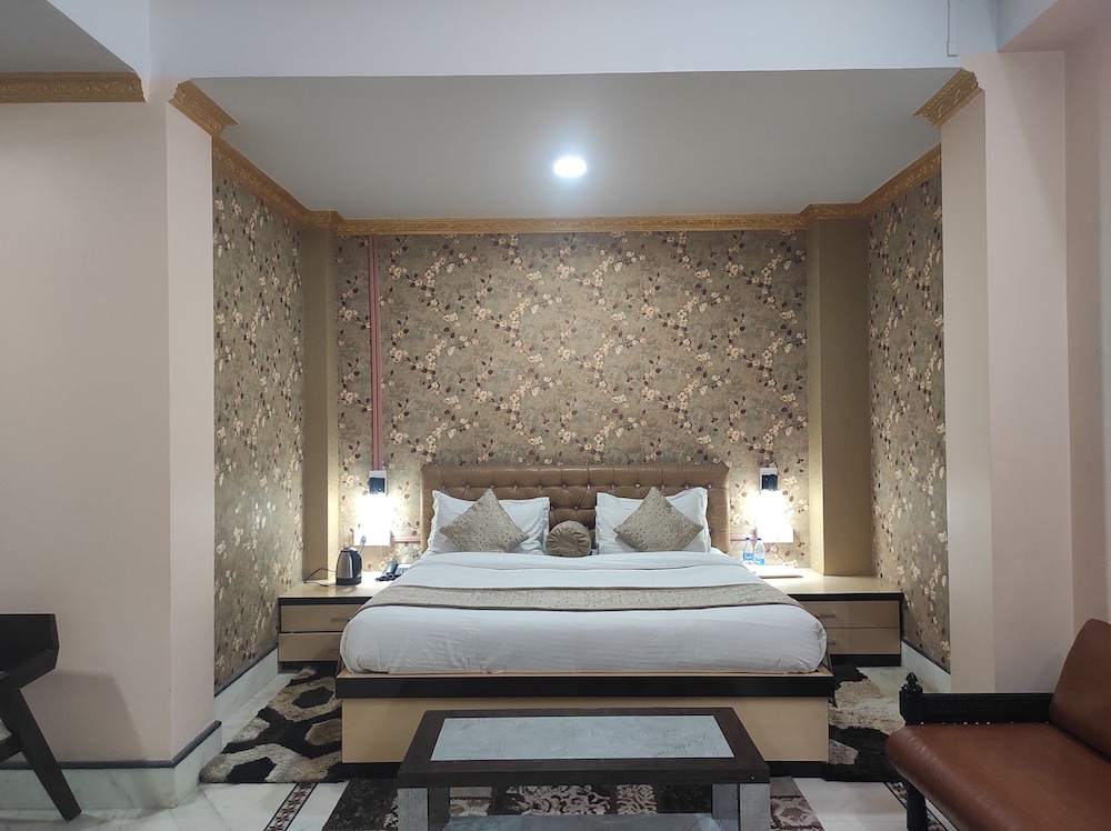 Suite - Photo 8