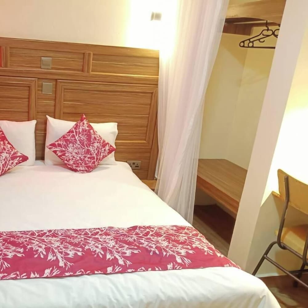 Deluxe Double Room, City View
