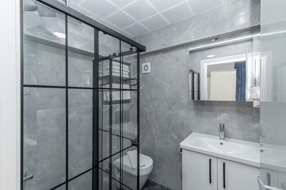 Standard Triple Room photo 2