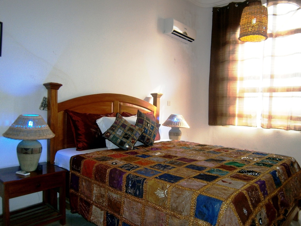 Royal Apartment, 2 Bedrooms, Kitchenette, Pool View