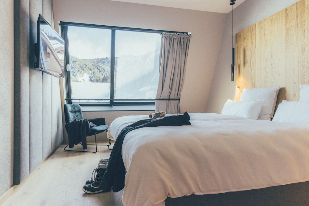 Exclusive Suite photo 2
